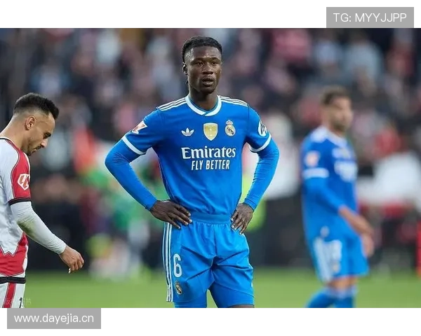 卡马文加出球处理能力欠缺：战术角色与传球选择之困